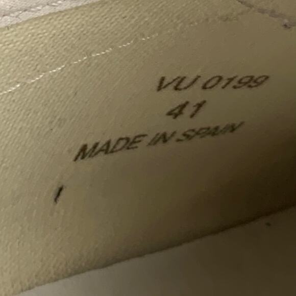 CELINE Size 8 White Black Canvas Sneakers - Picture 8 of 9